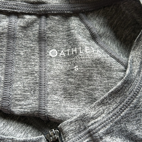 Athleta PACIFICA CONTOURED Grey HEATHER TEE UPF Swim Paddle Beach Sz S - Picture 9 of 13